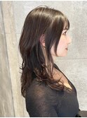 顔まわりハッシュカットミディアムロングレイヤー