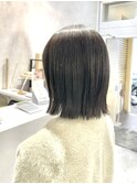 切りっぱなしボブ/オリーブ