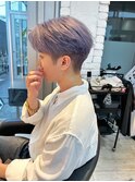メンズ韓国ヘア　センターパート　ブリーチカラーペールパープル