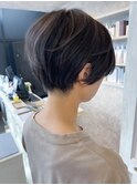 福山人気スッキリ大人の刈り上げショート透明感グレージュ20代