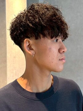 メンズサロン ブロック(Men's Salon bloc) ツーブロック 刈り上げ フェードカット ツイストスパイラル 20代