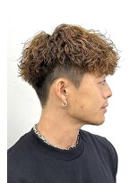 ササ ウメダ(33 UMEDA)&nbsp;大阪梅田バロックパーマ