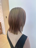 アッシュ 十日市場店(Ash) モカブロンド