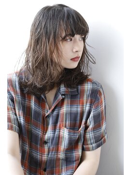 イグレックビス(igrek bis) 抜け感ラフウェーブ　IGREKBIS渋谷