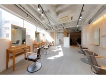 ラフィス ヘアー パーク 枚方2号店(La fith hair park)の雰囲気（アットホームな空間でゆったり過ごせます♪）