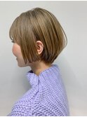 ミルクティベージュ 、イルミナカラー、ショートボブ