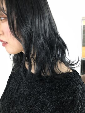 アンフィドットドゥルドゥ(AnFye.dueldo) AnFye.dueldoレイヤースタイル×ブルーブラックカラー