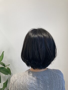 キー(KEY) ショートボブ