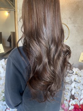 アノイ ポム(annoii_pom) 艶ブラウン