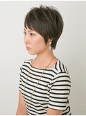 ショートボブ