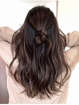 ジルブラン(JIL BLAN) ハイライトバレイヤージュダブルカラーショートカット30代40代