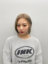 ヴァーディ オモテサンドウ(Vardy omotesando)&nbsp;ボブ/ホワイトベージュ/ベージュ/ブロンド