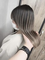 ヴィフ 大船(VIF)&nbsp;バレイヤージュ/ハイライト/ダブルカラー/ケアブリーチ/ボブ