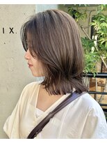 シックス(SIX) NAOベージュ/オリーブカラー/レイヤーカット/表参道/渋谷