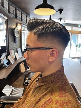 ワンワンオー バーバーショップ 長浜店(@110 BARBER SHOP) サイドパート