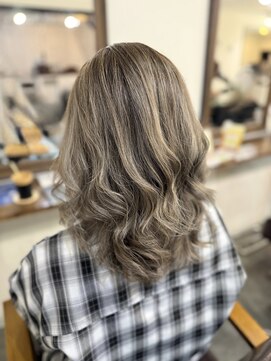 ルディック(LUDIQUE) バレイヤージュ☆エアータッチ