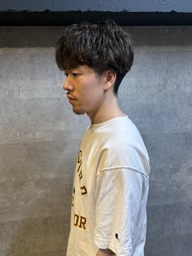 バーバーバー アカバネ(BARBER-BAR AKABANE) ビジネス場面にもピッタリ　清潔感MAXパーマスタイル