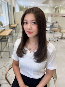 サボ(sabo) 韓国ヘア/顔まわり/韓国レイヤー/前髪カット/小顔/韓国風