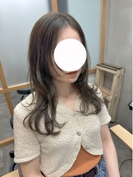 フレーム なんば店(FRAME) ◯ ぱつっとバング　×  Olive