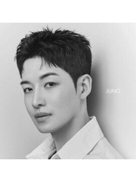 ジュノヘアージャパン 表参道(JUNO HAIR JAPAN) 韓国ヘア マレット デザインカラー センターパート フェザーUP
