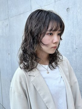 エクテ(ecouter) ミディアムレイヤーパーマニュアンスパーマインナーカラー