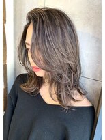 トルネード(TORNADO)&nbsp;大人外国人風ハイライトロングロブ