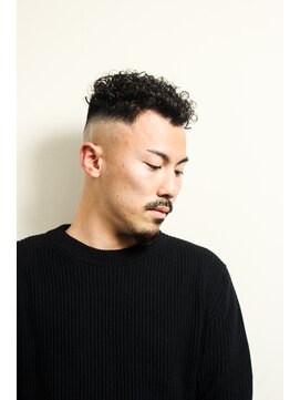 レンゲン(LENGEN) 七三オールバックかき上げヘアコンマヘア１５７