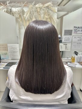 イレス 新札幌店(IRESU) ドレスヘア/アッシュブラウン/髪質改善