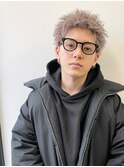 金髪ハイトーンカラースパイキーショート