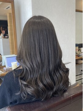 ヘアデザイン ファブロ(hair design FABRO.) 【FABRO:担当藤岡勇気】アッシュブラウン