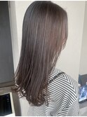 ダークグレージュ
