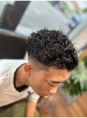 バーバー風アップスタイル 大人オールバック/ハーフバック