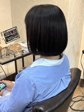 アティック(attic) ショートボブ/ボブ/ミディアム/ヘアドネーション/レイヤーカット