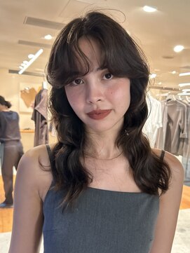 ノラ ヘアーサロン(NORA HAIR SALON) 【大久保】海外風レイヤーカットセンターパート