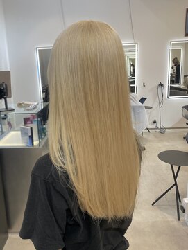 クオン 伊勢崎(QUON.) ブロンドカラー