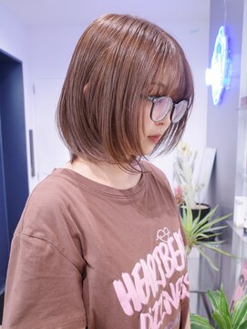 カシェル トウキョウ(Cashel Tokyo) レイヤーボブ くびれボブ 艶ブラウン 透明感 ブリーチなしカラー