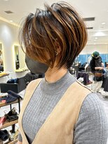 バンプ ギンザ(BUMP GINZA) 30代40代50代絶壁解消ひし形白髪ぼかし大人ショートボブ【猪狩】