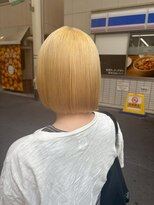 セイル(Sail) グランマッシュペールベージュストレートボブ