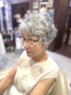 アイズウェスト(I's WEST) おしゃれマダムスタイル