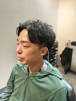 ガニメデ(GANYMEDE)&nbsp;センターパートパーマ