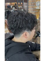 ヘアー デザイン ドルチェ(Hair design DOLCE)&nbsp;センターパートスパイラルパーマ