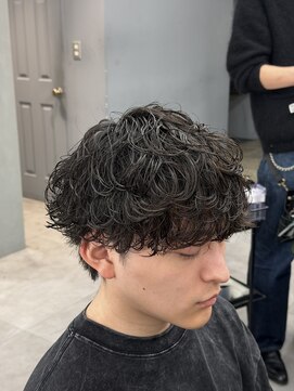 オーバルバイアピッシュ(OVARL by apish) シャドウパーマ毛流れパーマメンズパーマメンズサロン