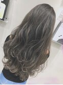 シルバーグレージュ