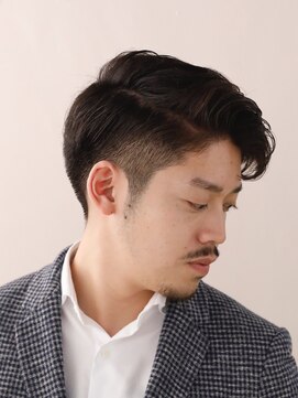 パウダー(powder) 爽やかサイドツーブロックショート
