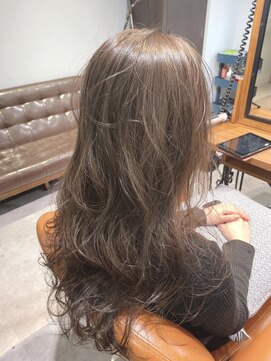 シーン 池袋(scene.) scene.【シーン】【池袋 西口徒歩3分】美髪　ネイビーカラー