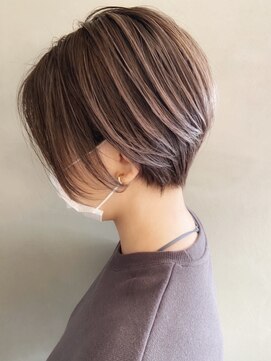 シャンプー 本店(SHAMPOO) 耳掛けハンサムひし形ショート