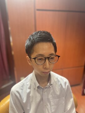 ヘアーモードキクチ 日本橋三越前店 【20代.30代に似合う髪型】日本橋三越前ビジネスヘアスタイル