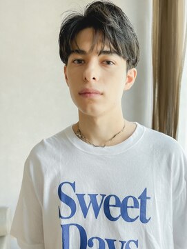 ジョエミバイアンアミ(joemi by Un ami) センターパート コンマバング 韓流ヘア カルマヘア 癖毛風パーマ