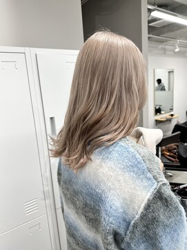 リグ 横浜(Lig.) ブリーチ/ニュアンスカラー/ことりベージュ/アースカラー/カラー