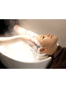 話題のマイクロバブルmarbb(マーブ)導入☆毛穴汚れ・カラー残留を綺麗にして清潔感UP!メンズにもおすすめ◎